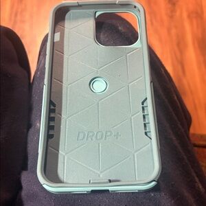 iPhone 15+ OtterBox brand new teal case drop + edition +camera protection lens